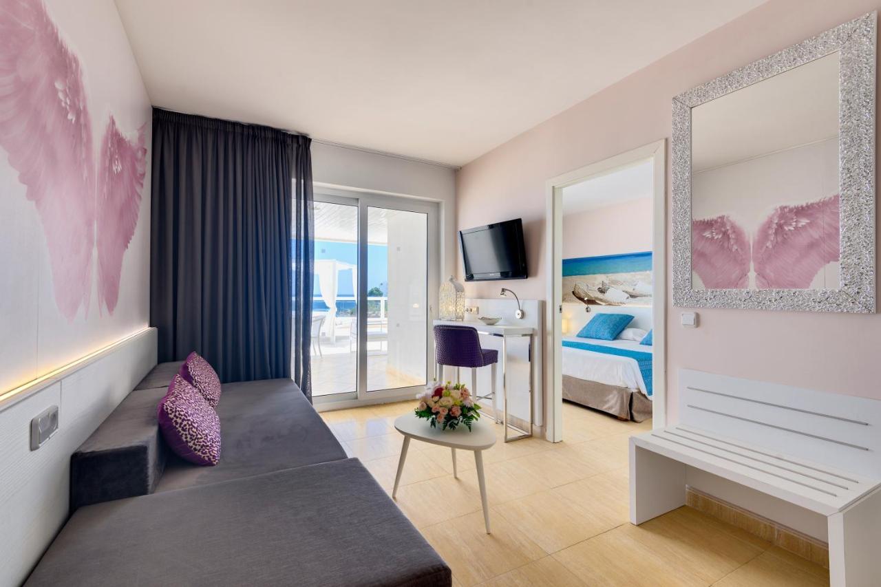 Aparthotel Tropic Garden Santa Eularia des Riu Exterior photo