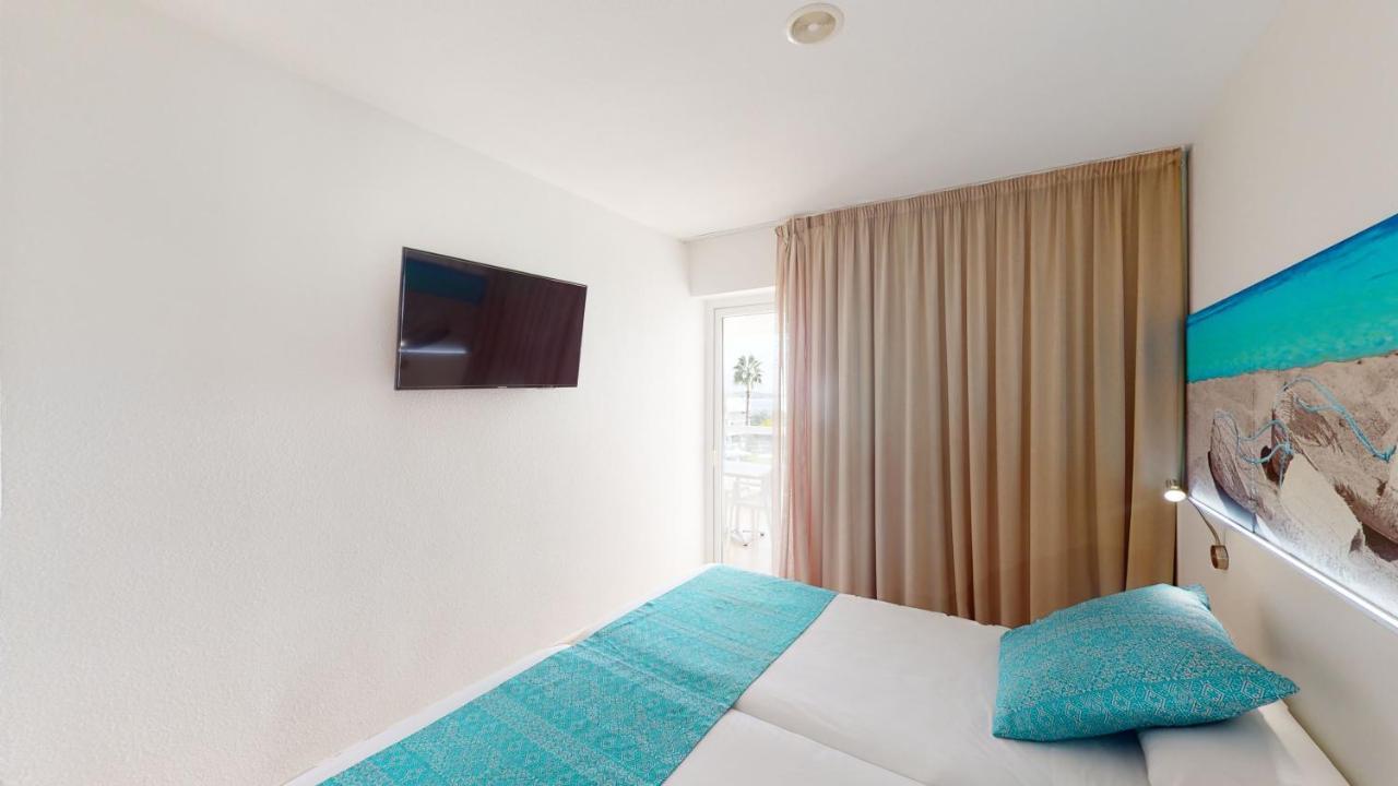 Aparthotel Tropic Garden Santa Eularia des Riu Exterior photo