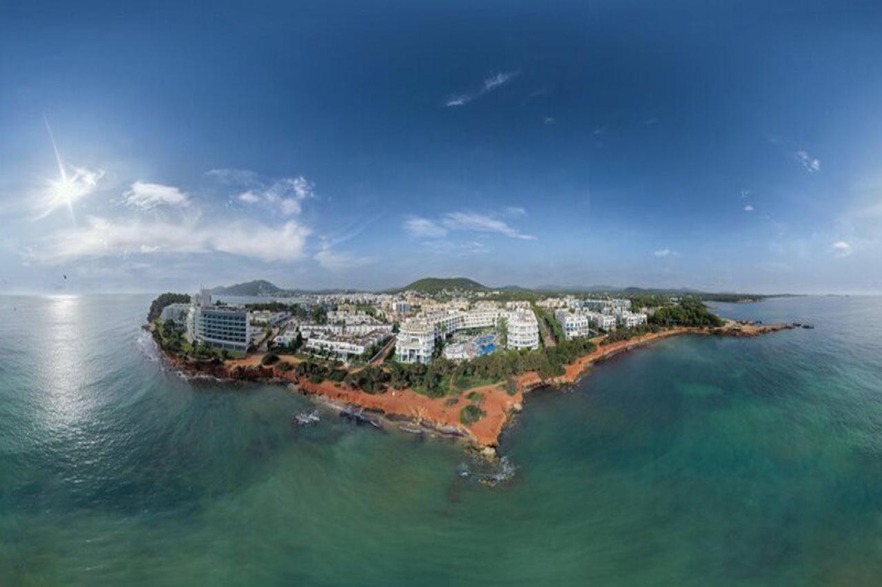 Aparthotel Tropic Garden Santa Eularia des Riu Exterior photo