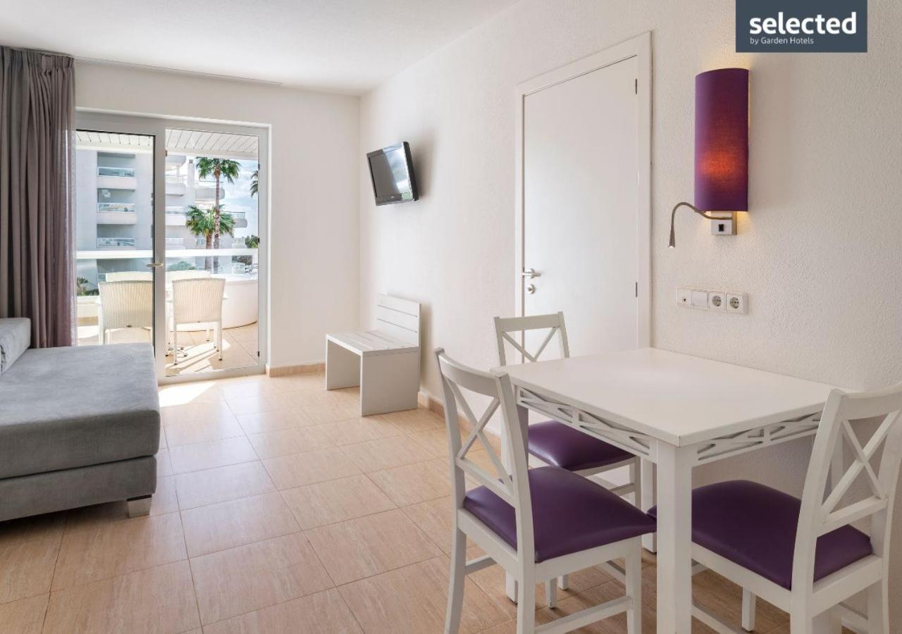 Aparthotel Tropic Garden Santa Eularia des Riu Exterior photo