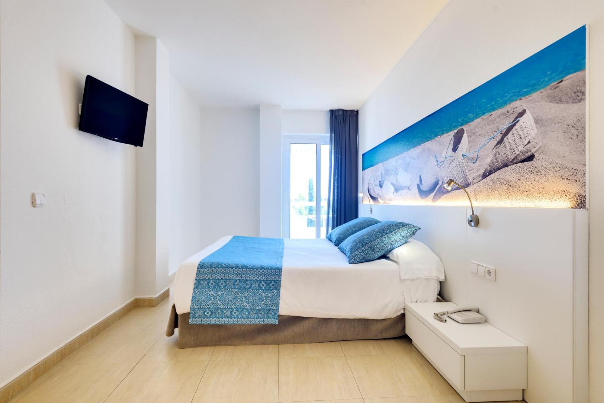 Aparthotel Tropic Garden Santa Eularia des Riu Exterior photo