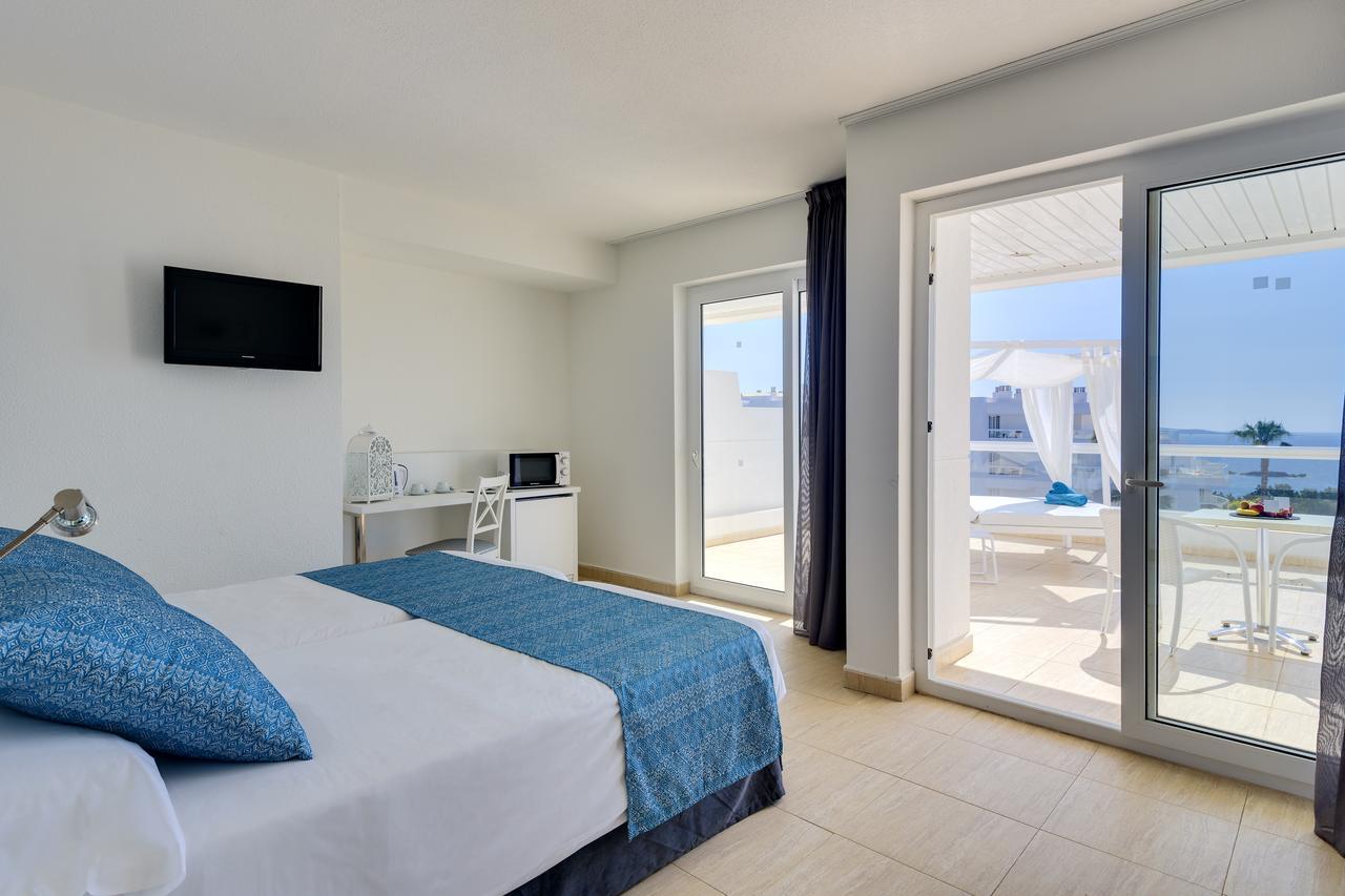 Aparthotel Tropic Garden Santa Eularia des Riu Exterior photo